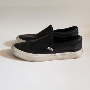 Vans Off The Wall Perforated Black Leather Slip On Sneakers Size: M 7.5 …